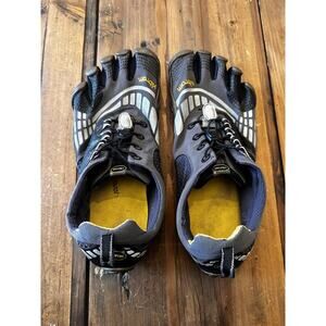 Vibram Fivefingers Men’s Size 12 Five Fingers Toe Shoes Minimalist Running